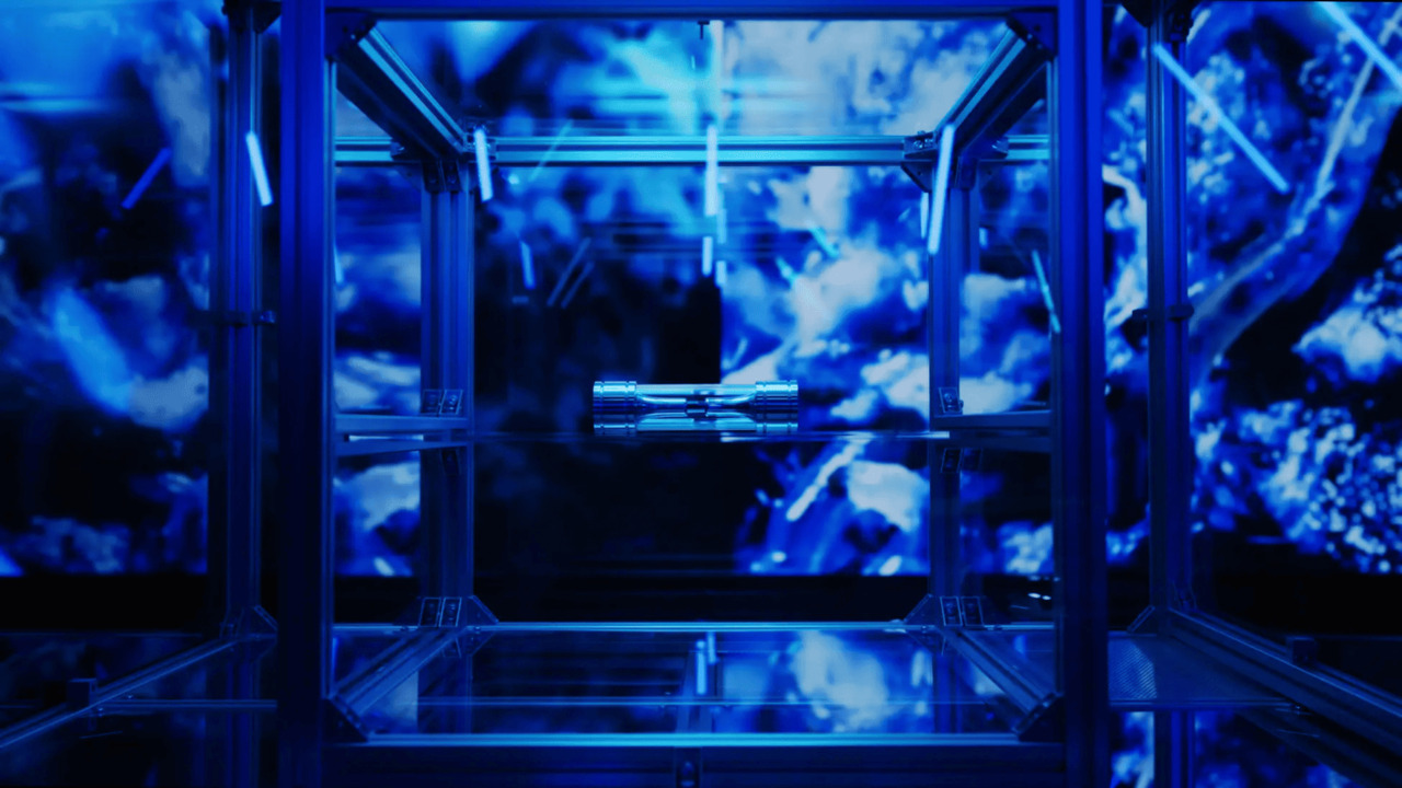【展示】LOM BABY - THE AUTHENTIC OFFICE